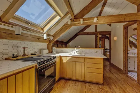 27 Granite Way Grantham NH 03753