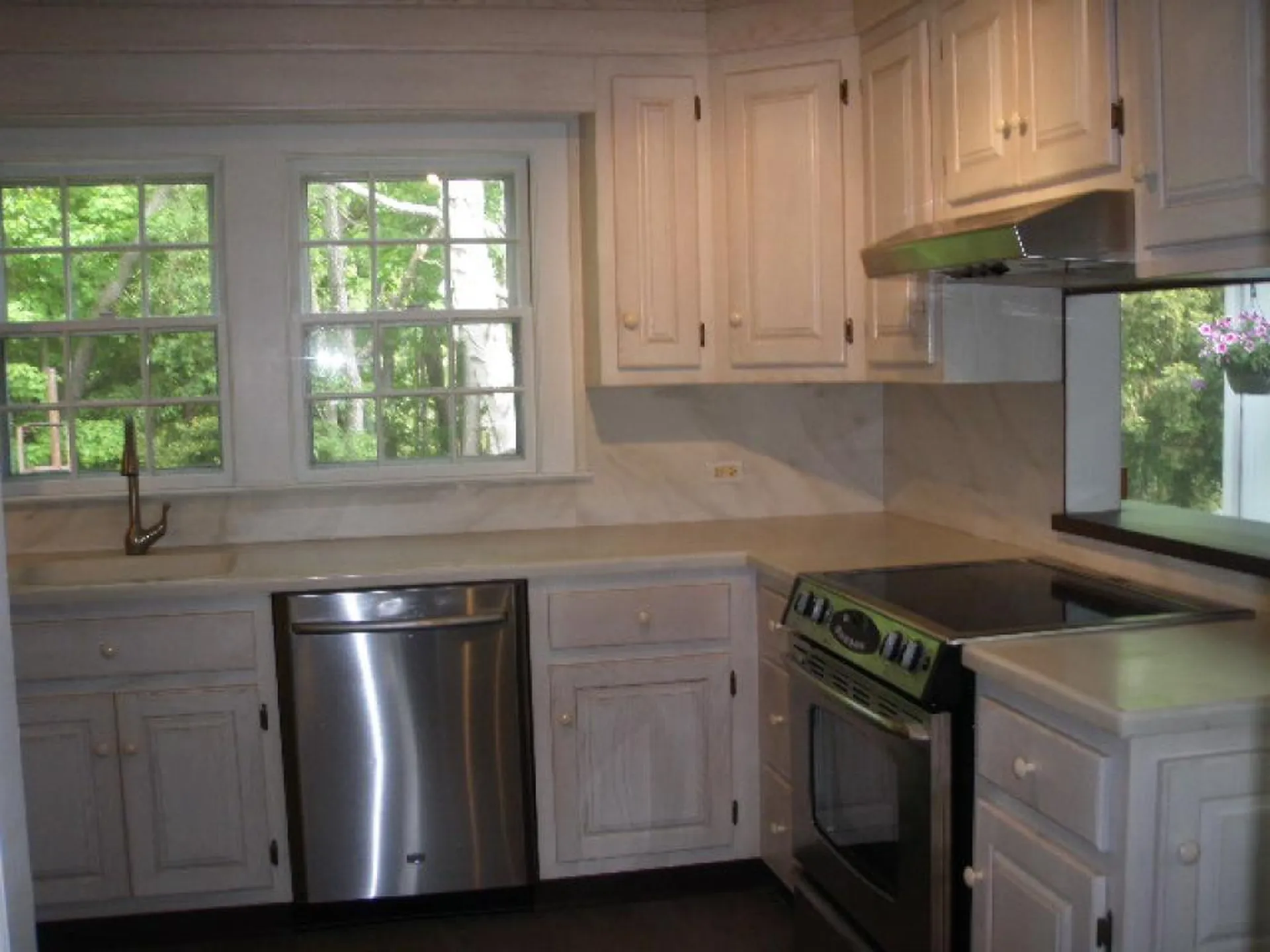 221 Middle Road Portsmouth NH 03801
