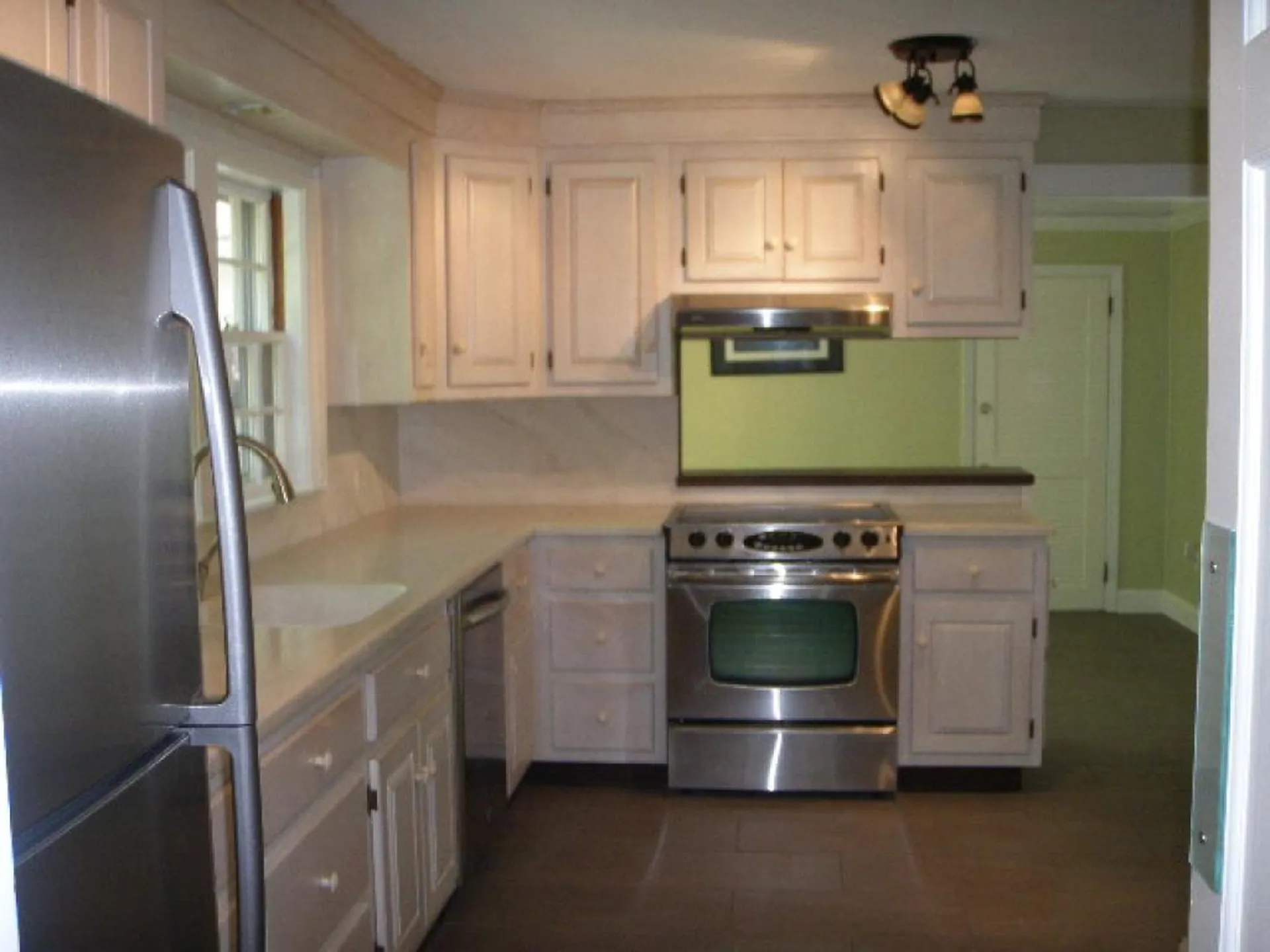 221 Middle Road Portsmouth NH 03801