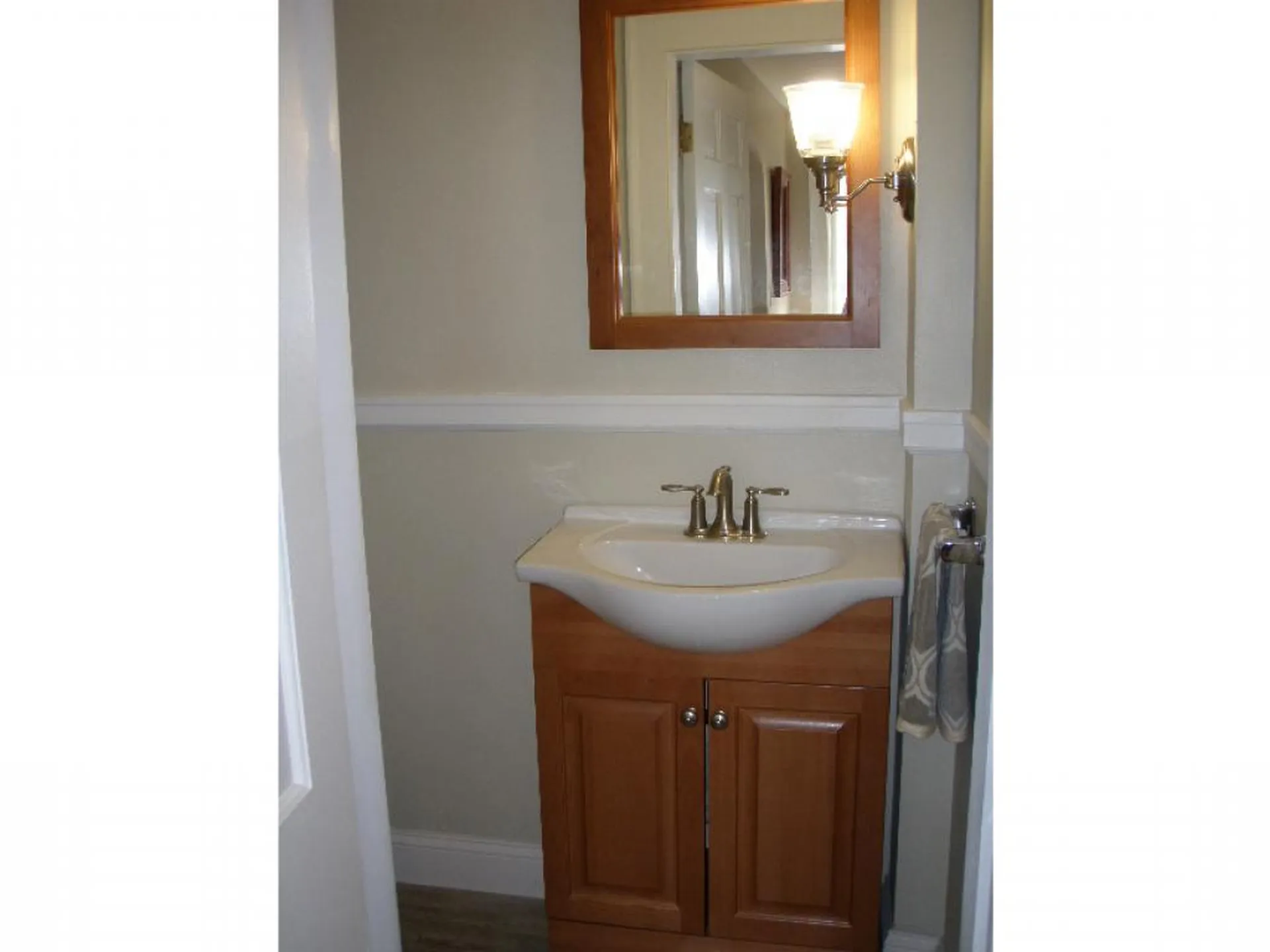 221 Middle Road Portsmouth NH 03801