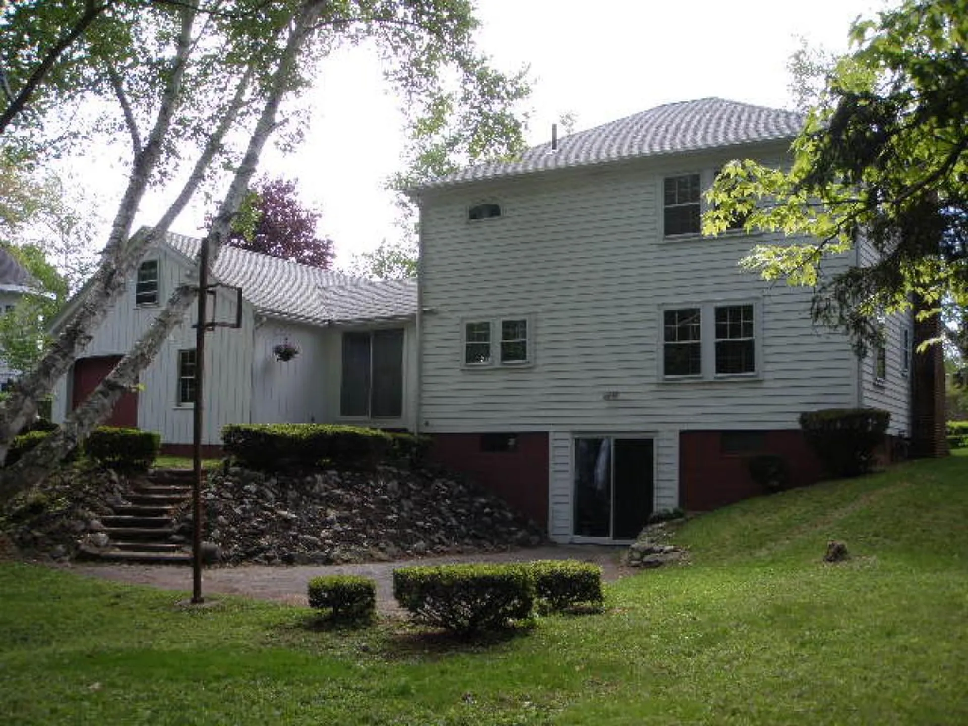 221 Middle Road Portsmouth NH 03801