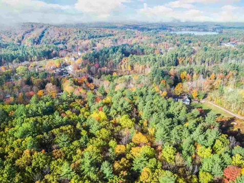 17 Old Milford Road Brookline NH 03033