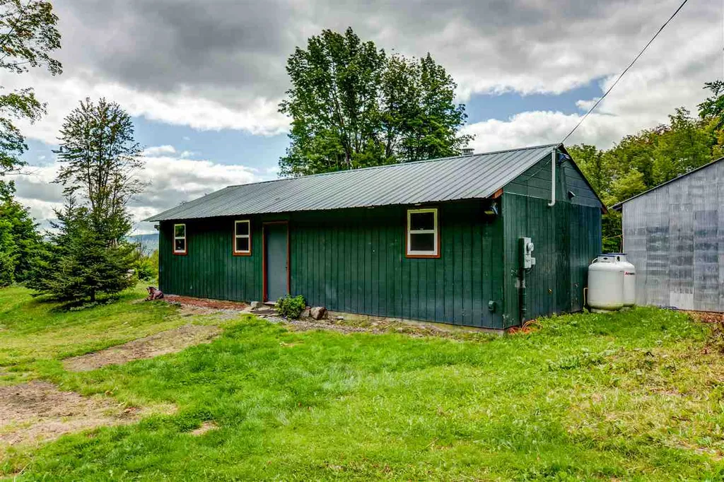 211 Wentworth Road Lunenburg VT 05906