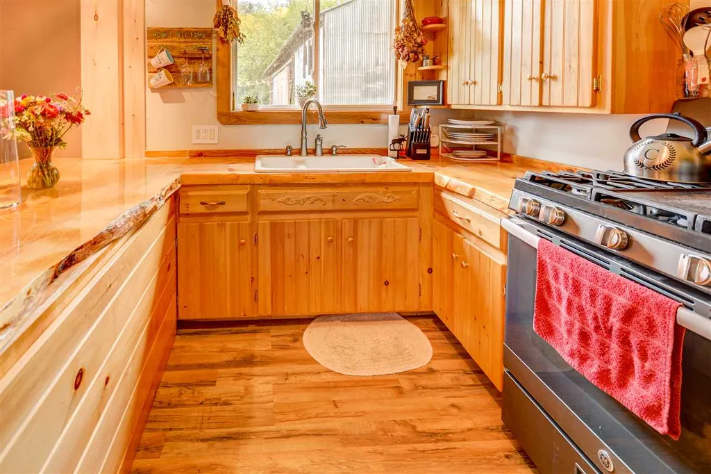 211 Wentworth Road Lunenburg VT 05906