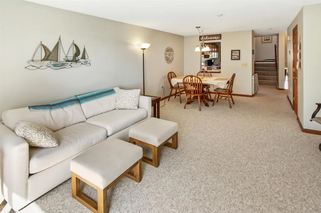 53 Evergreens Drive Laconia NH 03246