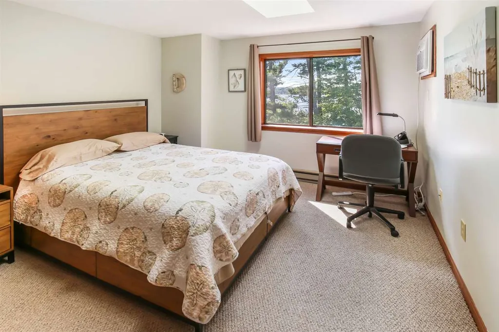 53 Evergreens Drive Laconia NH 03246