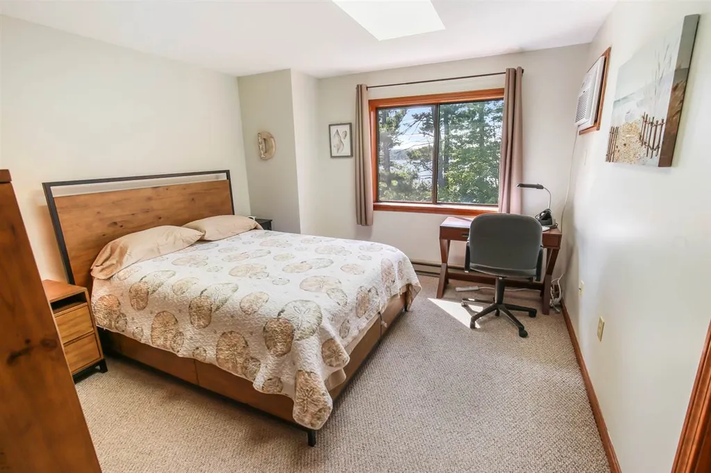 53 Evergreens Drive Laconia NH 03246