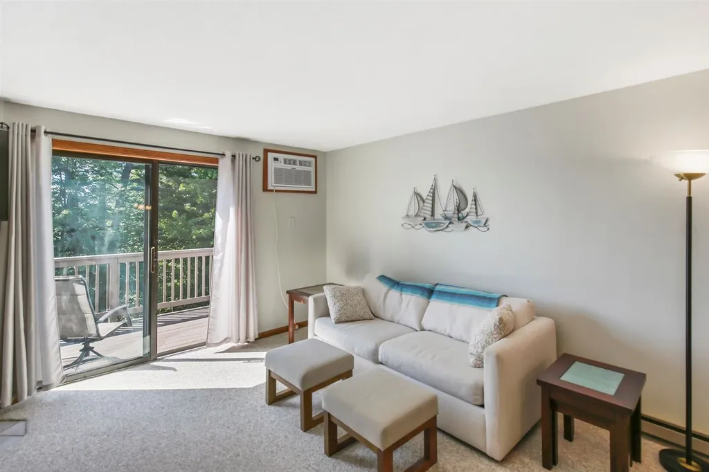 53 Evergreens Drive Laconia NH 03246