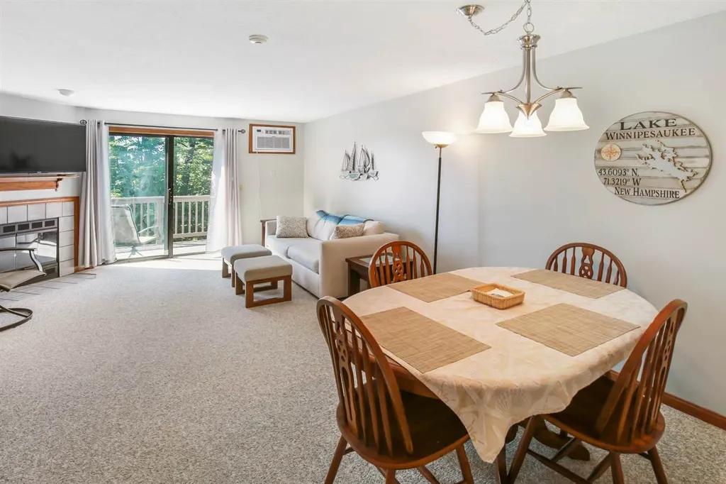 53 Evergreens Drive Laconia NH 03246