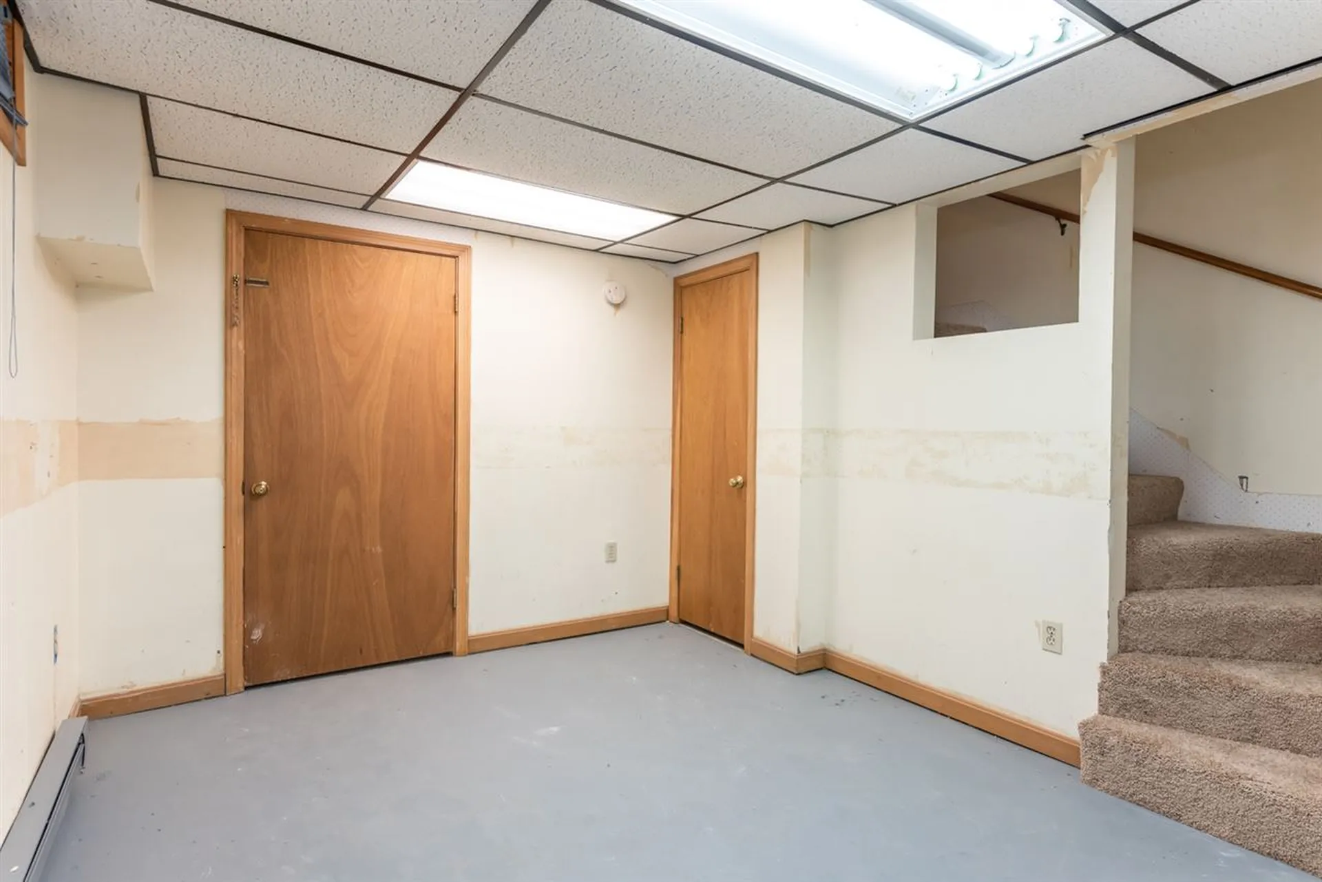 850 / 852 Dix Street Manchester NH 03103