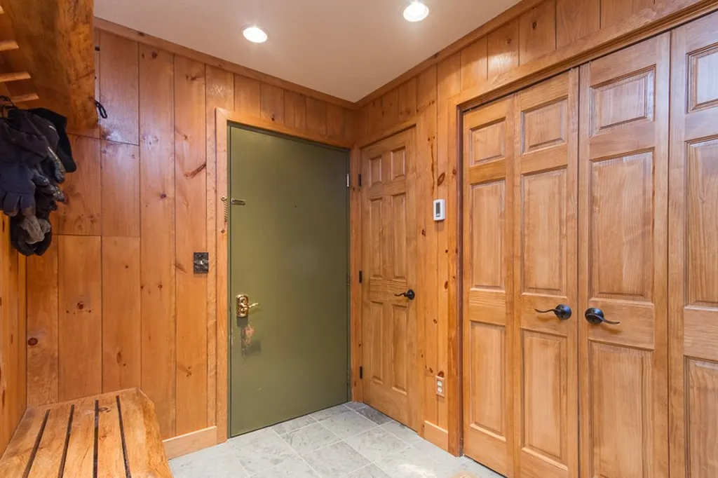 16 Ober Tal Drive Stratton VT 05155