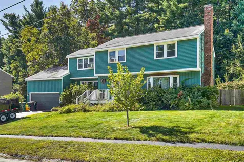 20 Hampton Drive Nashua NH 03063