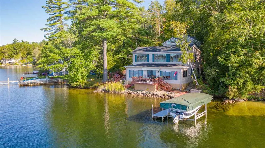 100 Fox Hill Road Belmont NH 03220