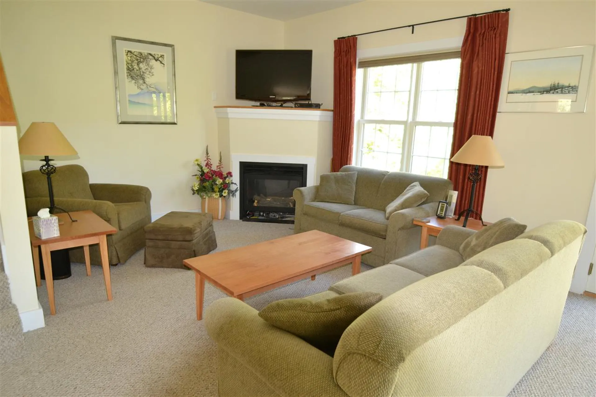 53 Amber Way Warren VT 05674