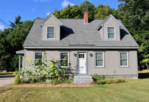 6 Hayman Circle Newton NH 03858