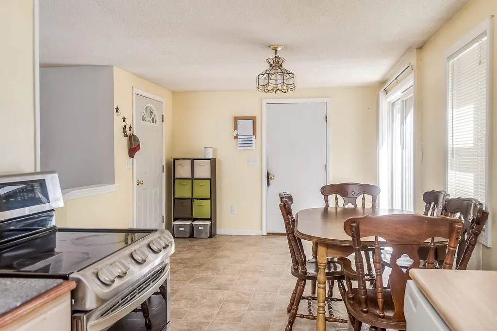 5 Hope Drive Rochester NH 03868