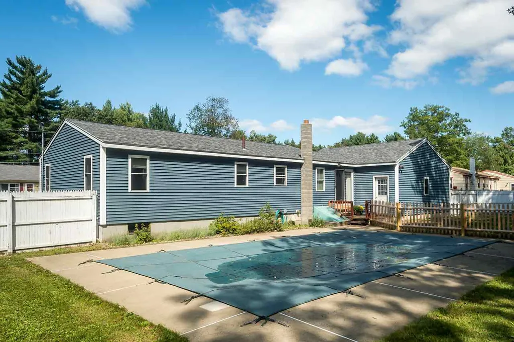 5 Hope Drive Rochester NH 03868