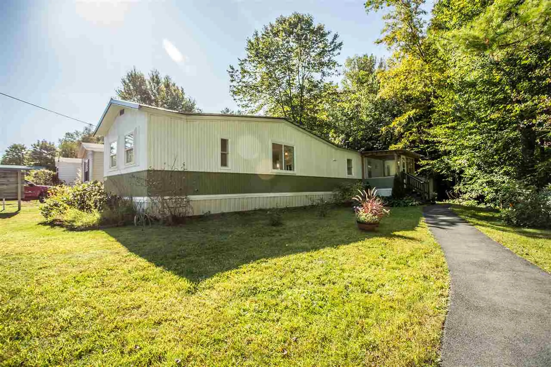 112 Lat Lane Swanzey NH 03446