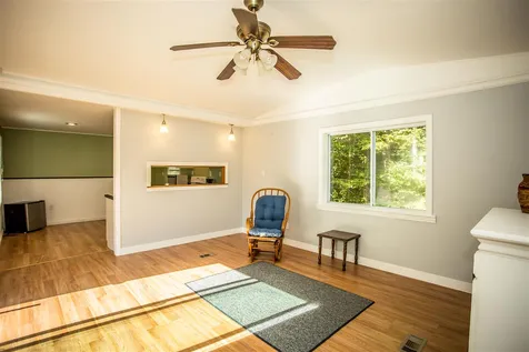 112 Lat Lane Swanzey NH 03446
