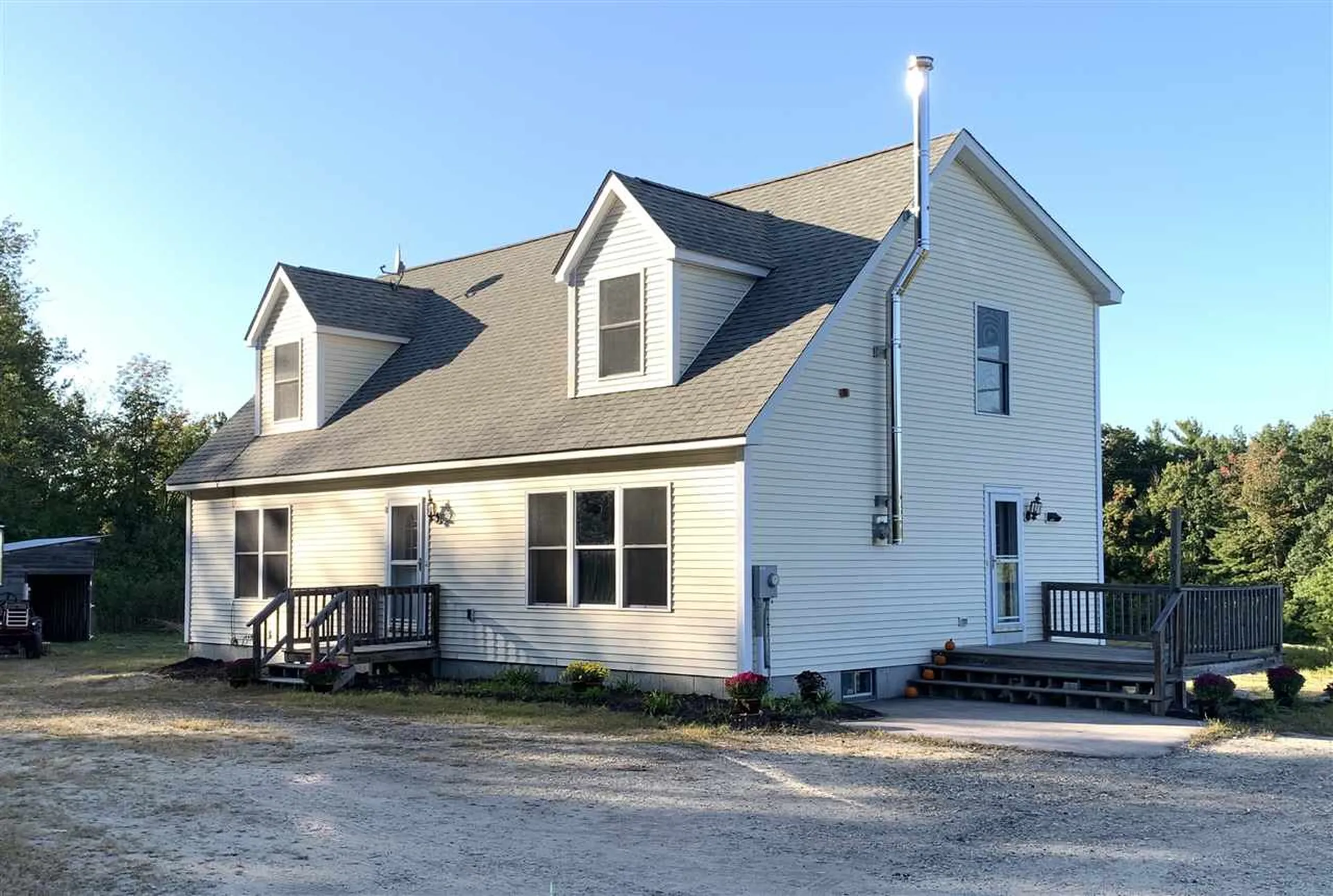 210 Brookview Drive Hooksett NH 03106