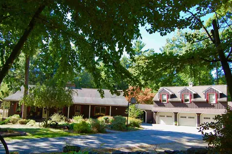 20a Hampshire Drive Derry NH 03038
