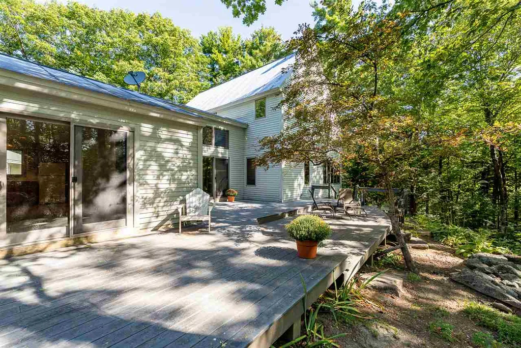 65 Pout Pond Lane Lyme NH 03768