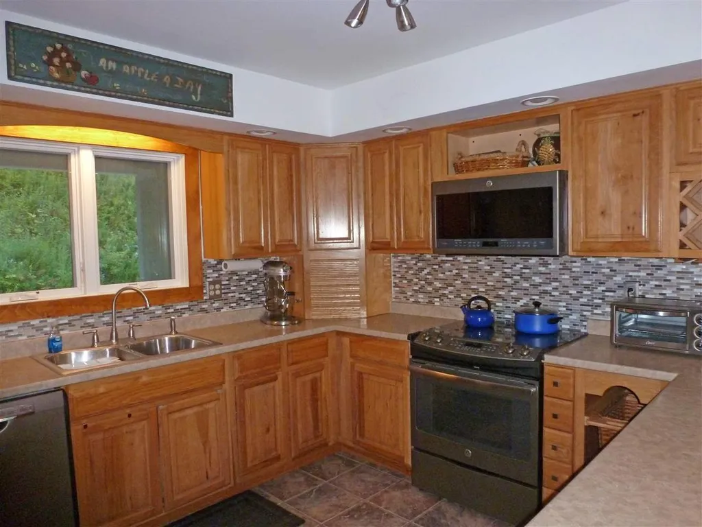 9 Briar Cliff Road Warren VT 05674