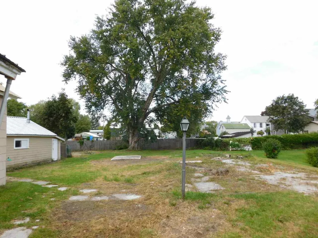 8 Pine Street Swanton VT 05488