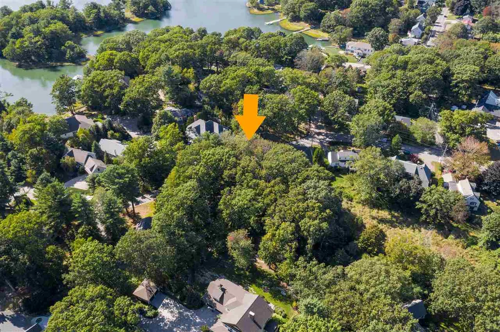 Walton Road New Castle NH 03854