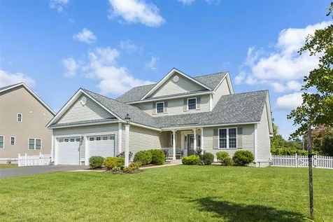 80 Lady Slipper Lane Manchester NH 03109