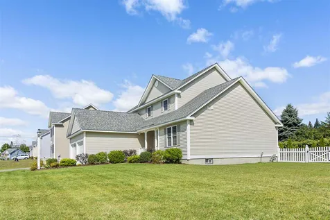 80 Lady Slipper Lane Manchester NH 03109