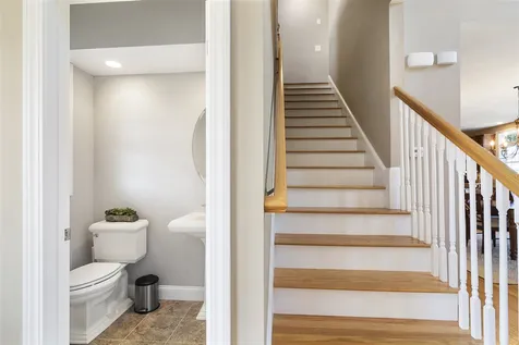 80 Lady Slipper Lane Manchester NH 03109