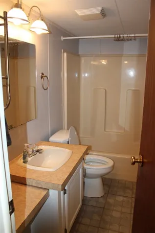 8 Garden Drive Allenstown NH 03275