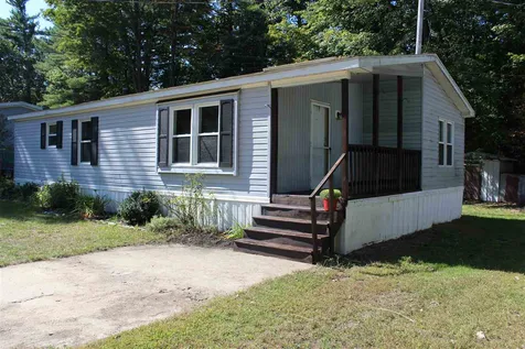 8 Garden Drive Allenstown NH 03275