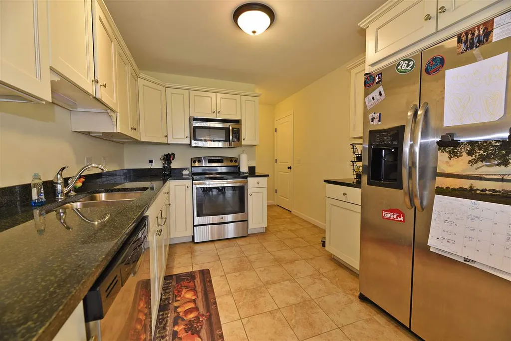 214 Fox Run Colchester VT 05446