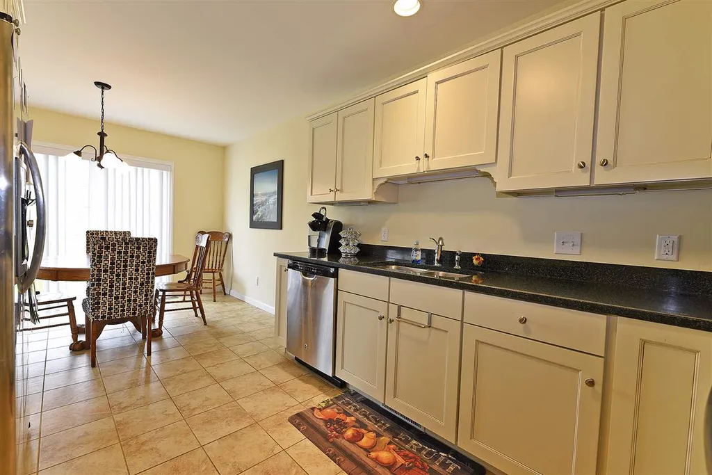 214 Fox Run Colchester VT 05446