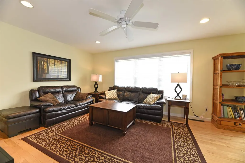214 Fox Run Colchester VT 05446