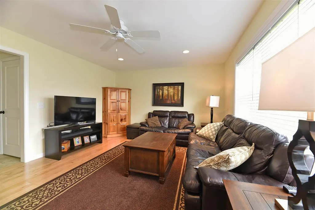 214 Fox Run Colchester VT 05446