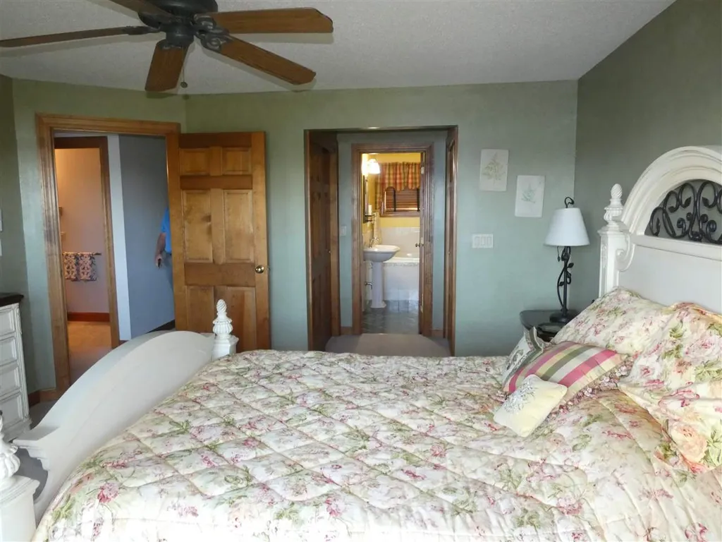 170 Belknap Point Road Gilford NH 03249