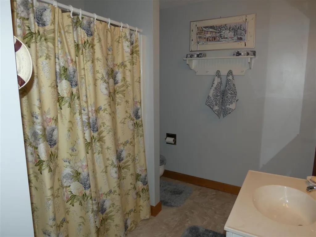 170 Belknap Point Road Gilford NH 03249