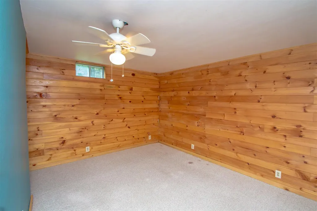 15 Sunny View Drive Lancaster NH 03584