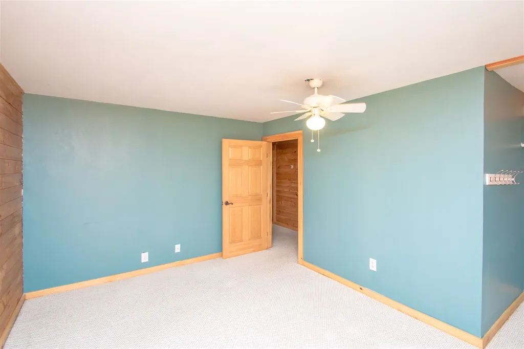 15 Sunny View Drive Lancaster NH 03584