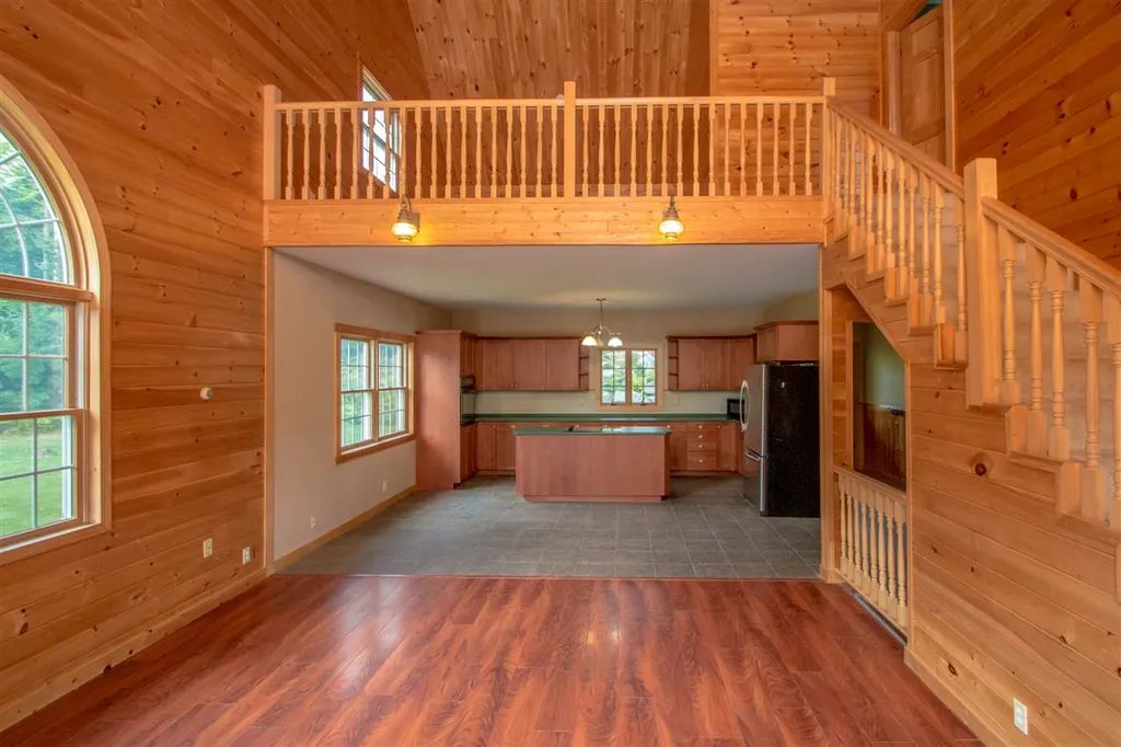 15 Sunny View Drive Lancaster NH 03584