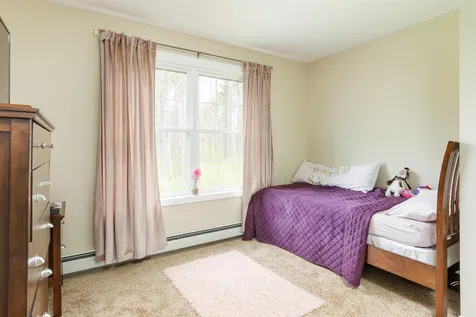 907 Stockbridge Corner Road Alton NH 03809
