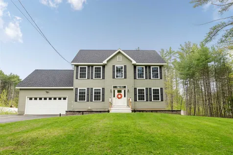 907 Stockbridge Corner Road Alton NH 03809