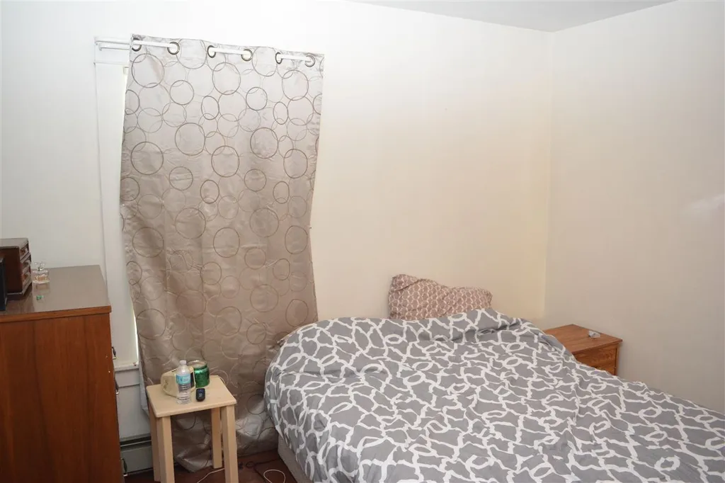 13 Fairview Avenue Lebanon NH 03766