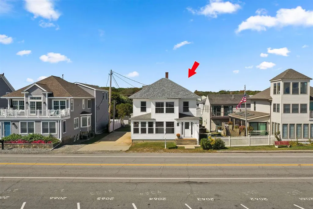 817 Ocean Boulevard Hampton NH 03842