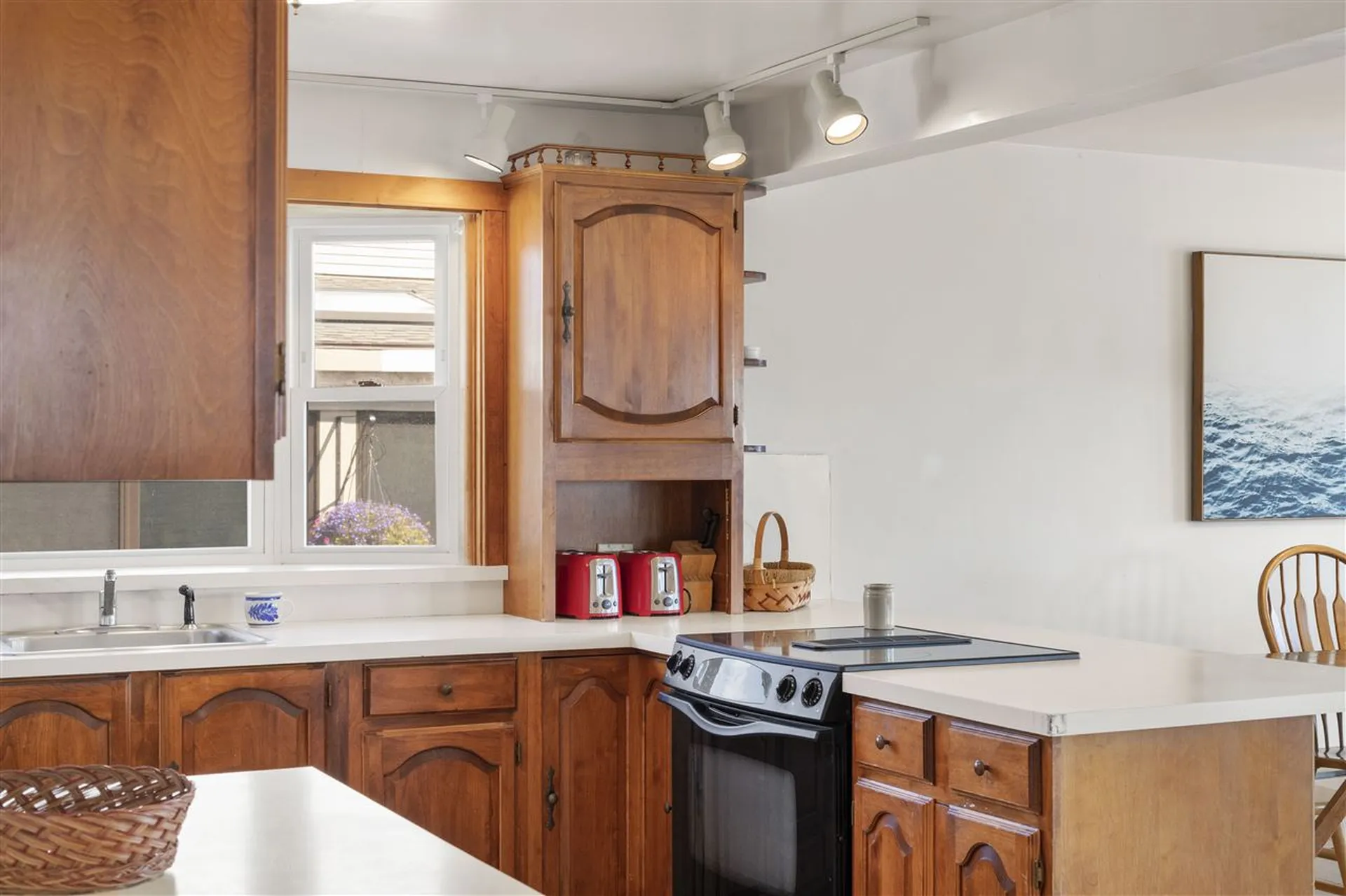 817 Ocean Boulevard Hampton NH 03842