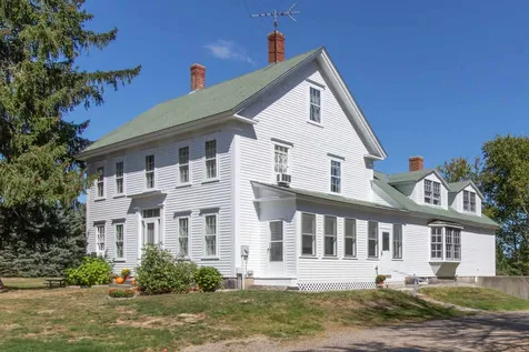 73 South Road Deerfield NH 03037