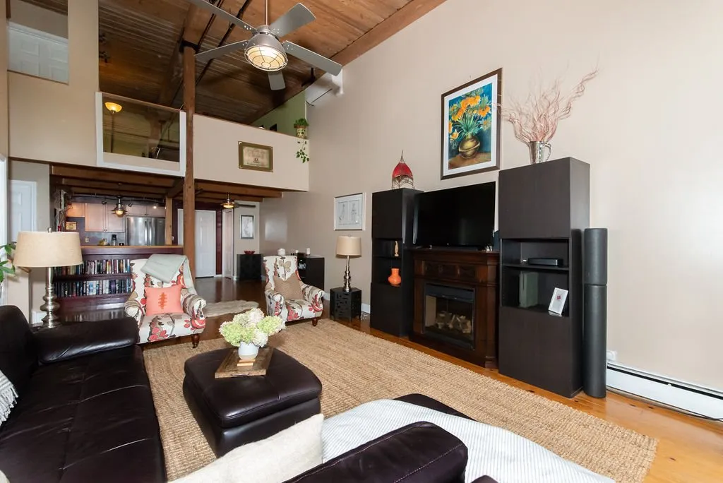 125 Main Street Newmarket NH 03857